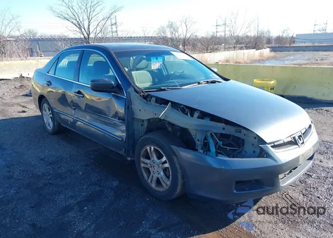 2007 Honda Accord 2.4 Ex из США, поврежденный, VIN 1HGCM56797A073733